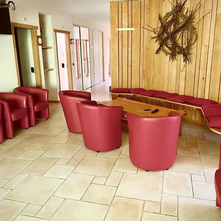 Dom wakacyjny La Halte Saint Bernard *